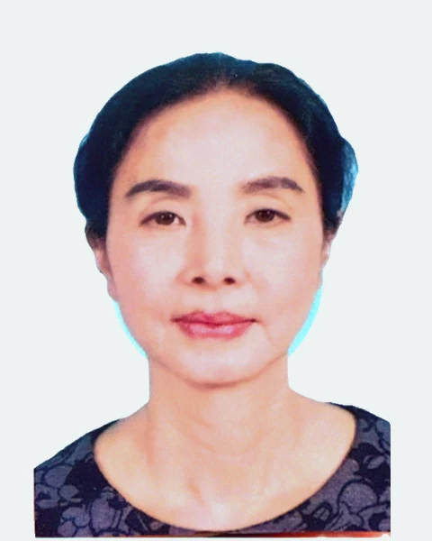 张虹肖像